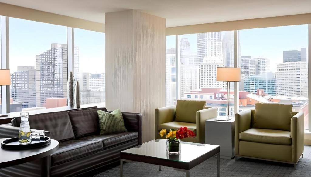 กรีกทาวน์ กาสิโน-โฮเต็ล Hotel ดีทรอยต์ ภายนอก รูปภาพ